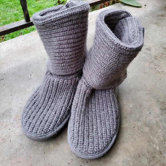 Crochet Bearpaw boots - Picture 4 of 6